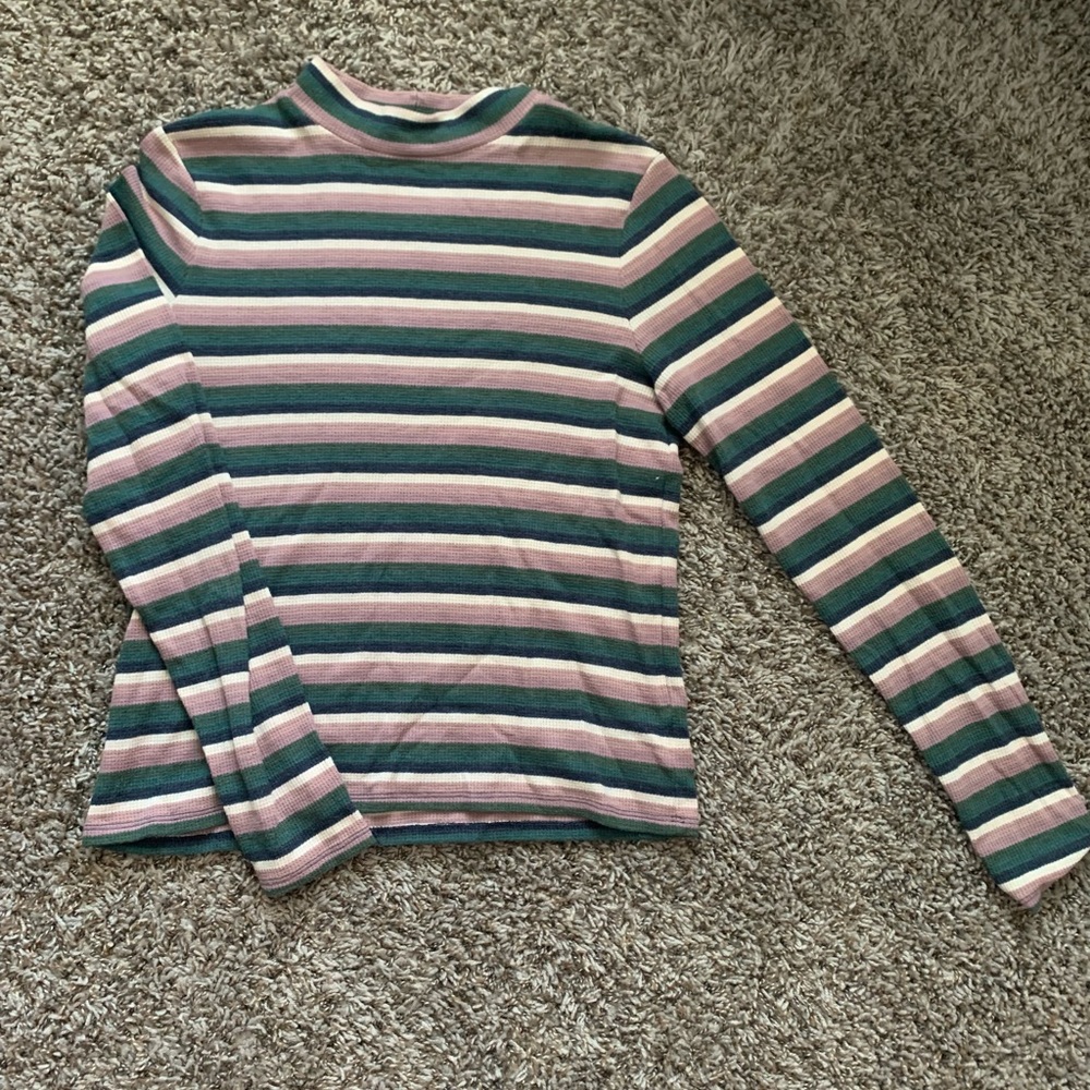 M American Eagle Striped, Mock Neck, Fitted Sweater